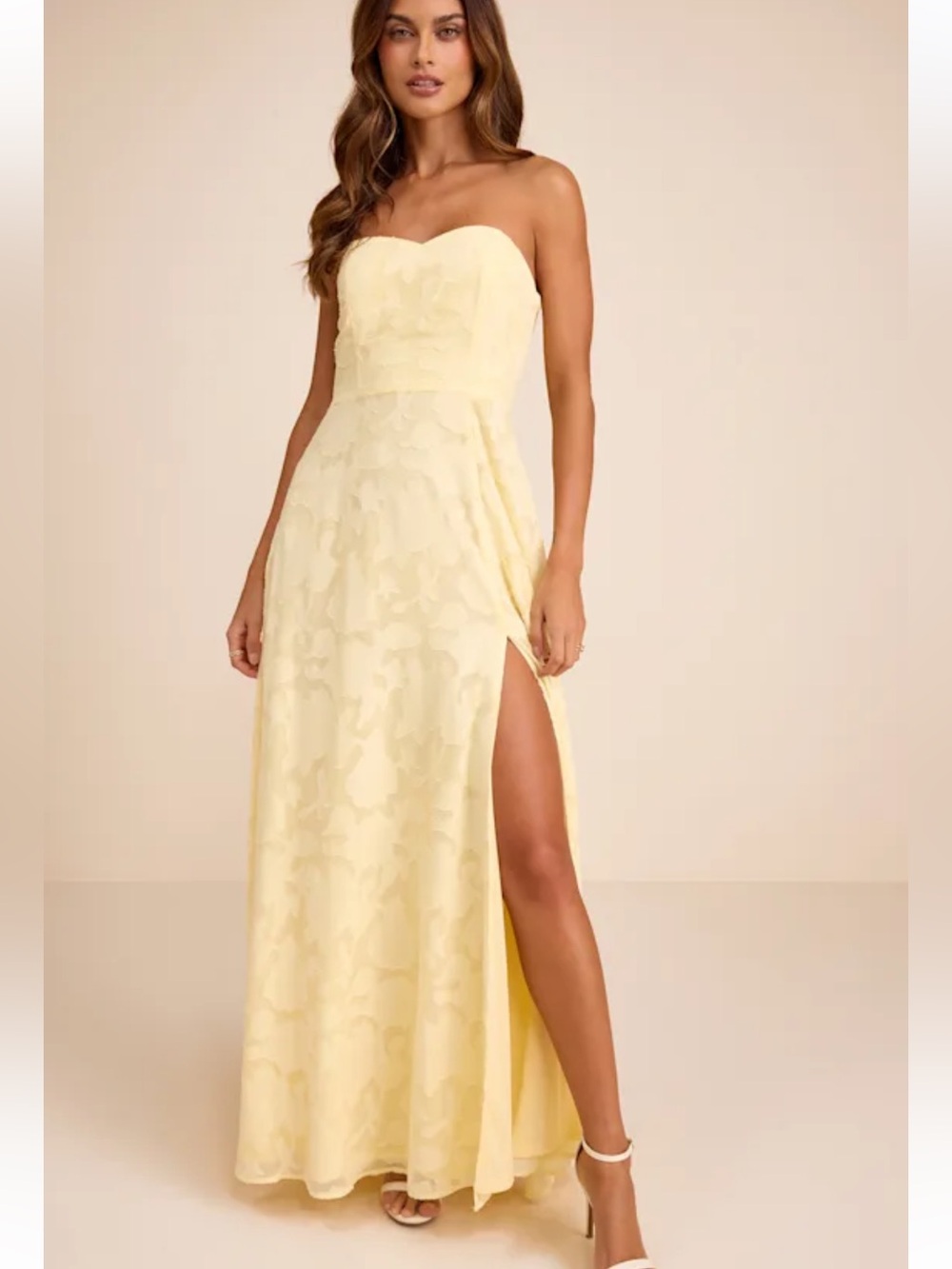 NWT Lulus Garden of Romance Light Yellow Burnout Maxi Dress